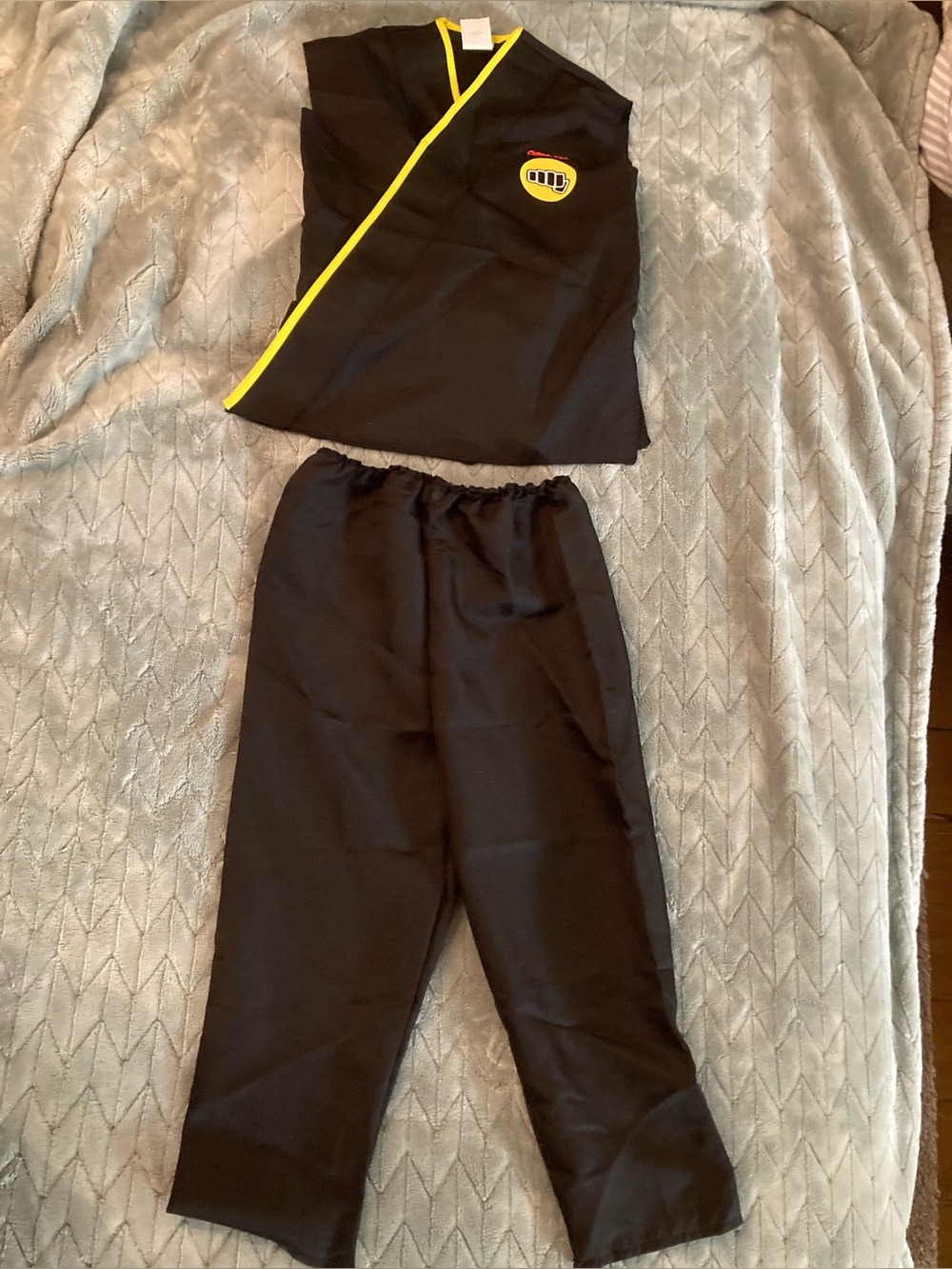 Youth Cobra Kai costume small 4-6